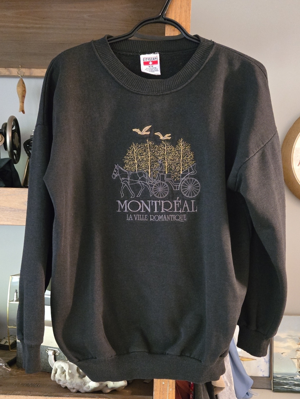 Vintage Montreal Graphic Crewneck Sweater - Black